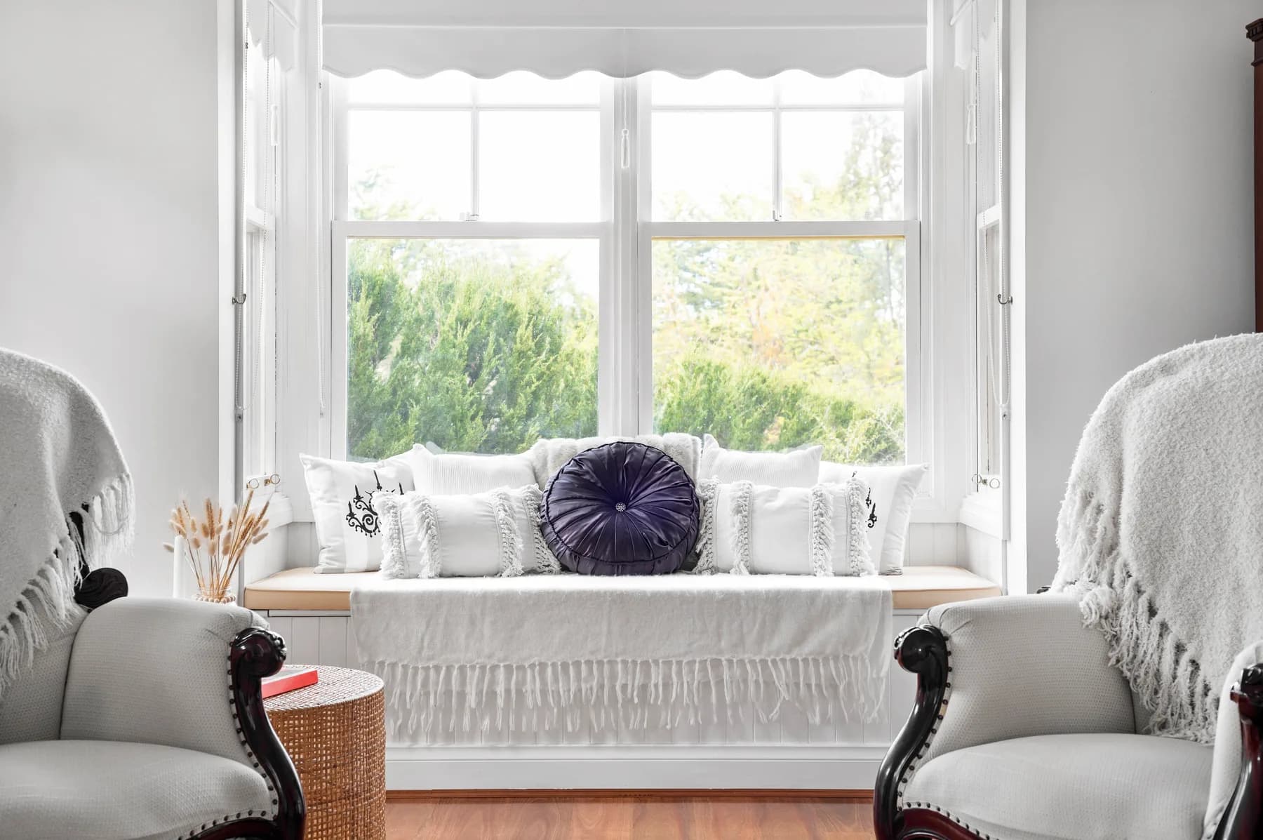 Magazine style Scandipik living room photography